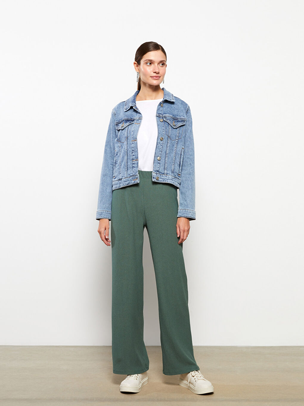 Yeşil Kadın Beli Lastikli Düz Eşofman Altı-1