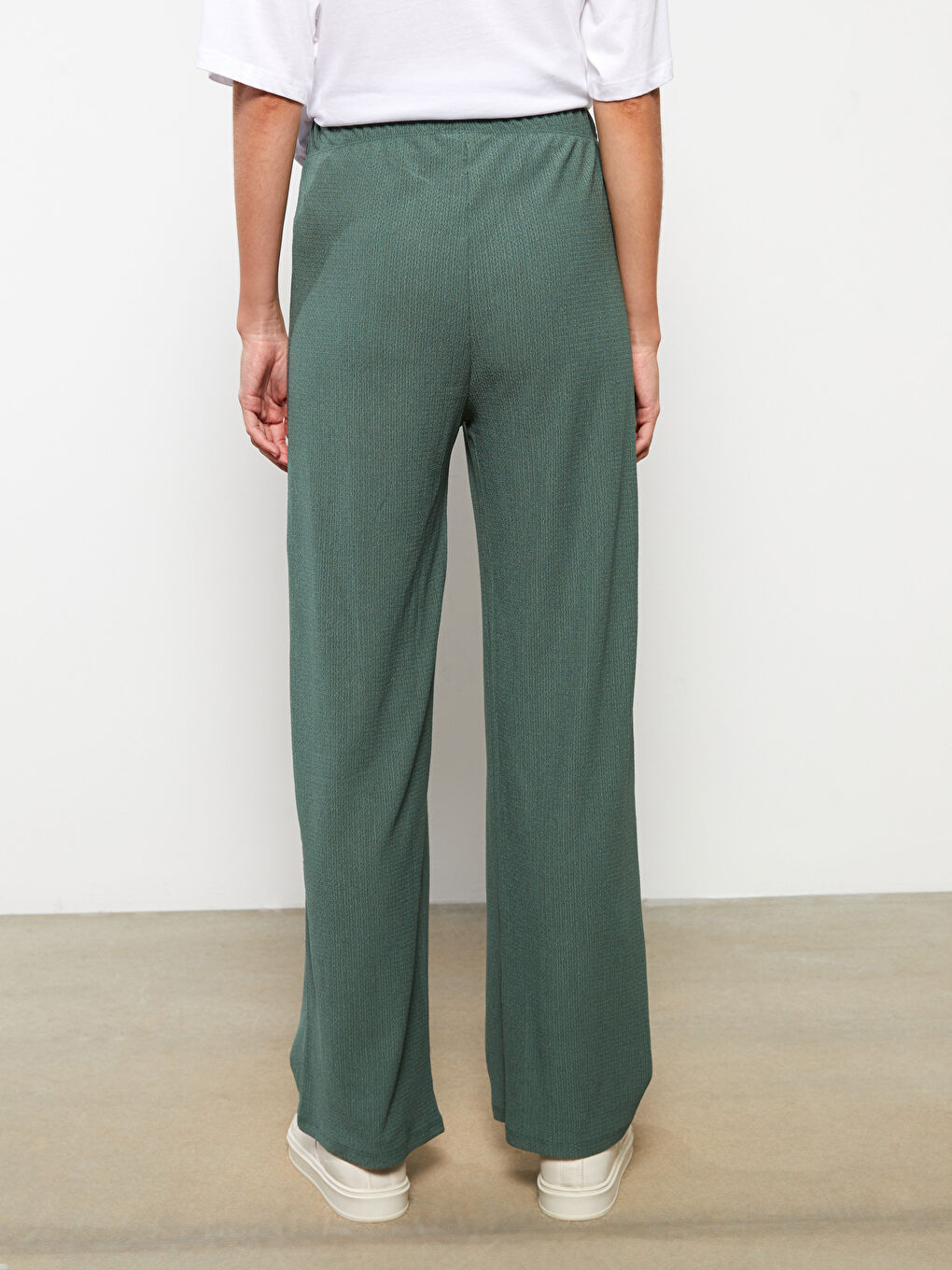 Yeşil Kadın Beli Lastikli Düz Eşofman Altı-4