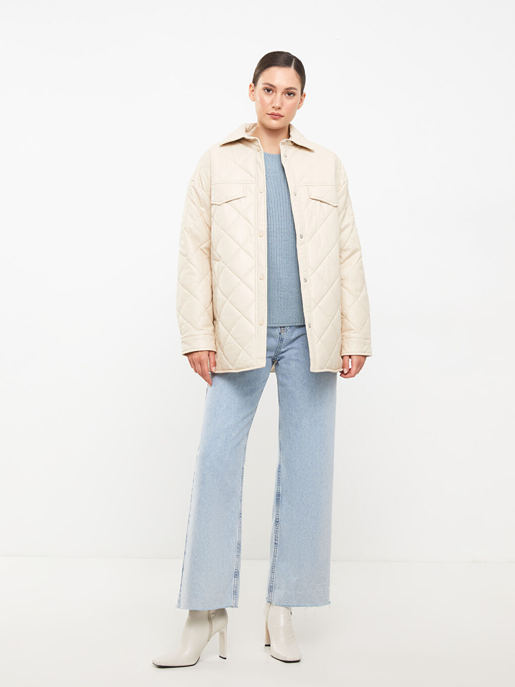 Ekru Gömlek Yaka Kapitone Uzun Kollu Kadın Deri Görünümlü Mont