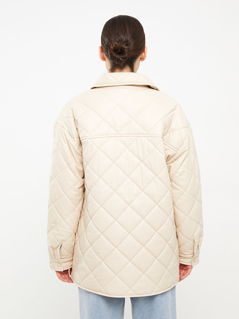 Ekru Gömlek Yaka Kapitone Uzun Kollu Kadın Deri Görünümlü Mont-5