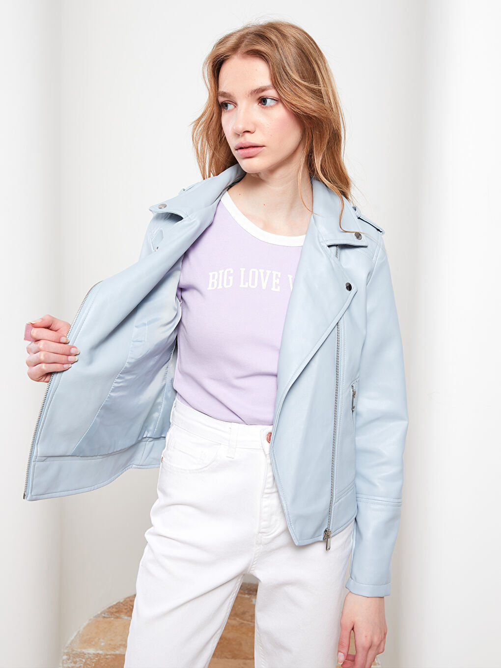 Biker Collar Pocket DetailIng Long Sleeves Slim Women's Leather Looking Coat-3