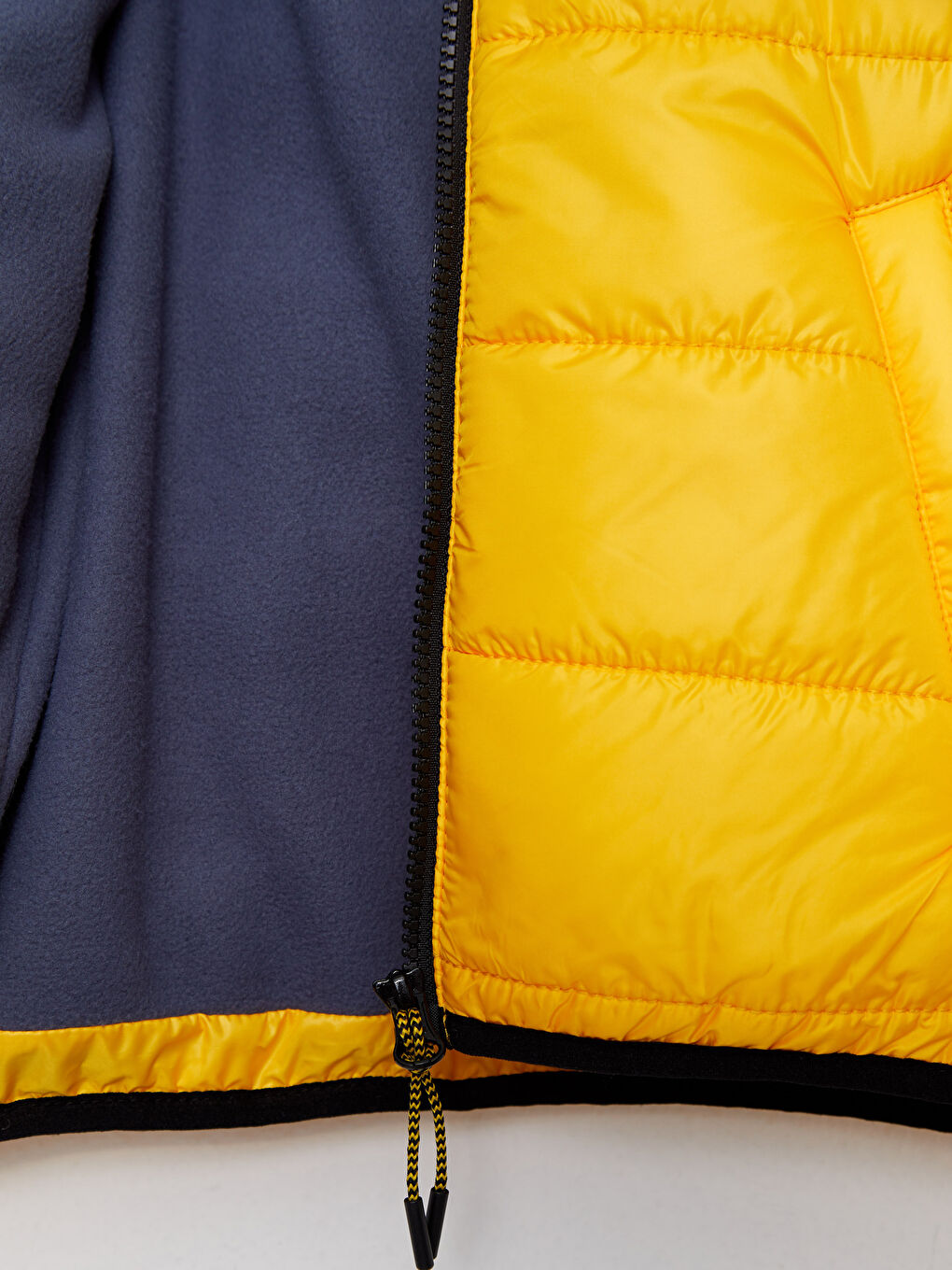 LC Waikiki Hooded Basic Boy Puffer -W20030Z4-FKJ