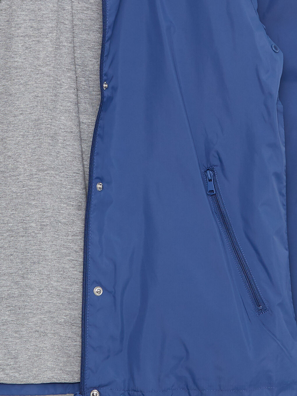 Women's Hooded Plain Raincoat-8