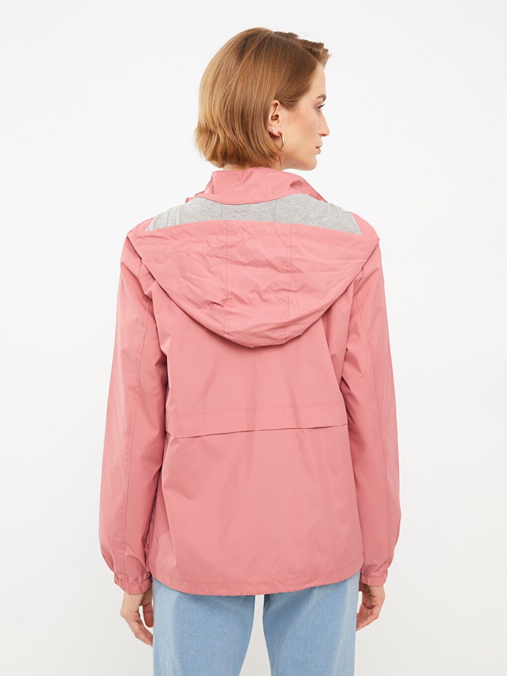 Женский однотонный дождевик с капюшоном-5