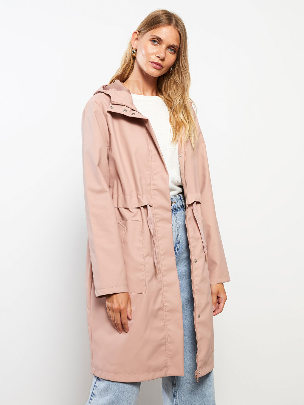 Женский однотонный дождевик с капюшоном-2