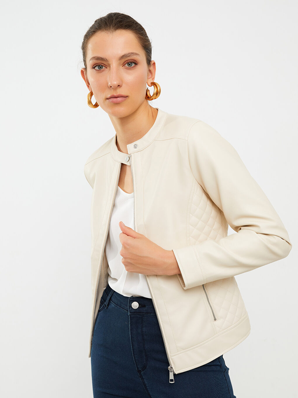 Bej Bisiklet Yaka Düz Uzun Kollu Kadın Deri Görünümlü Mont-3