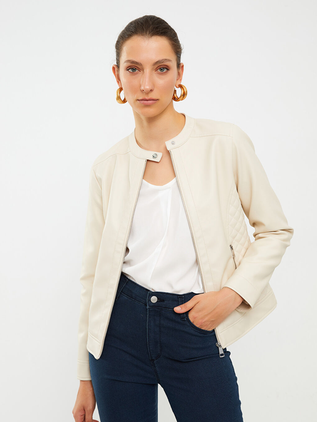 Bej Bisiklet Yaka Düz Uzun Kollu Kadın Deri Görünümlü Mont-4