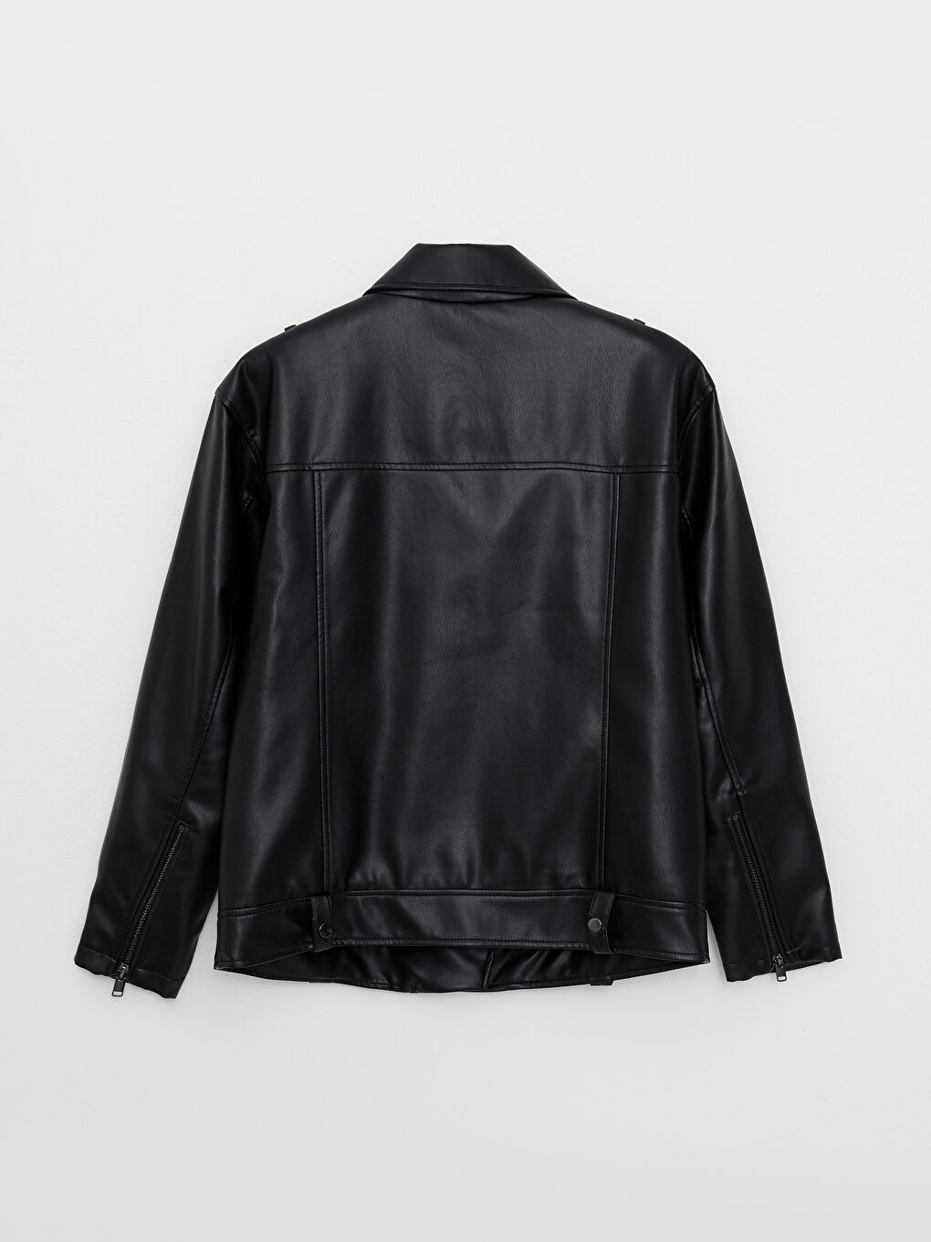 Siyah Kadın Biker Yaka Düz Deri Görünümlü Mont-6