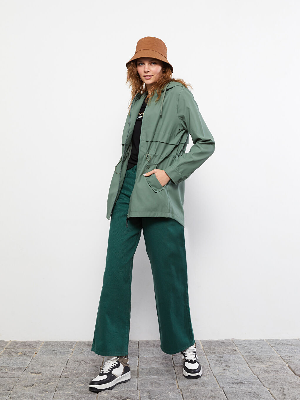 Impermeabil Simplu cu Glugă pentru Femei-1