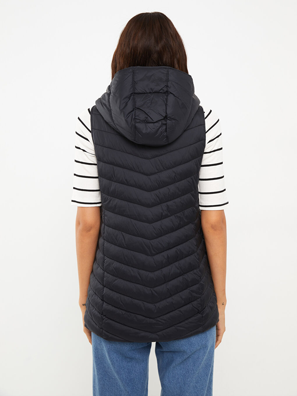 Siyah Kadın Kapüşonlu Düz Şişme Yelek-5