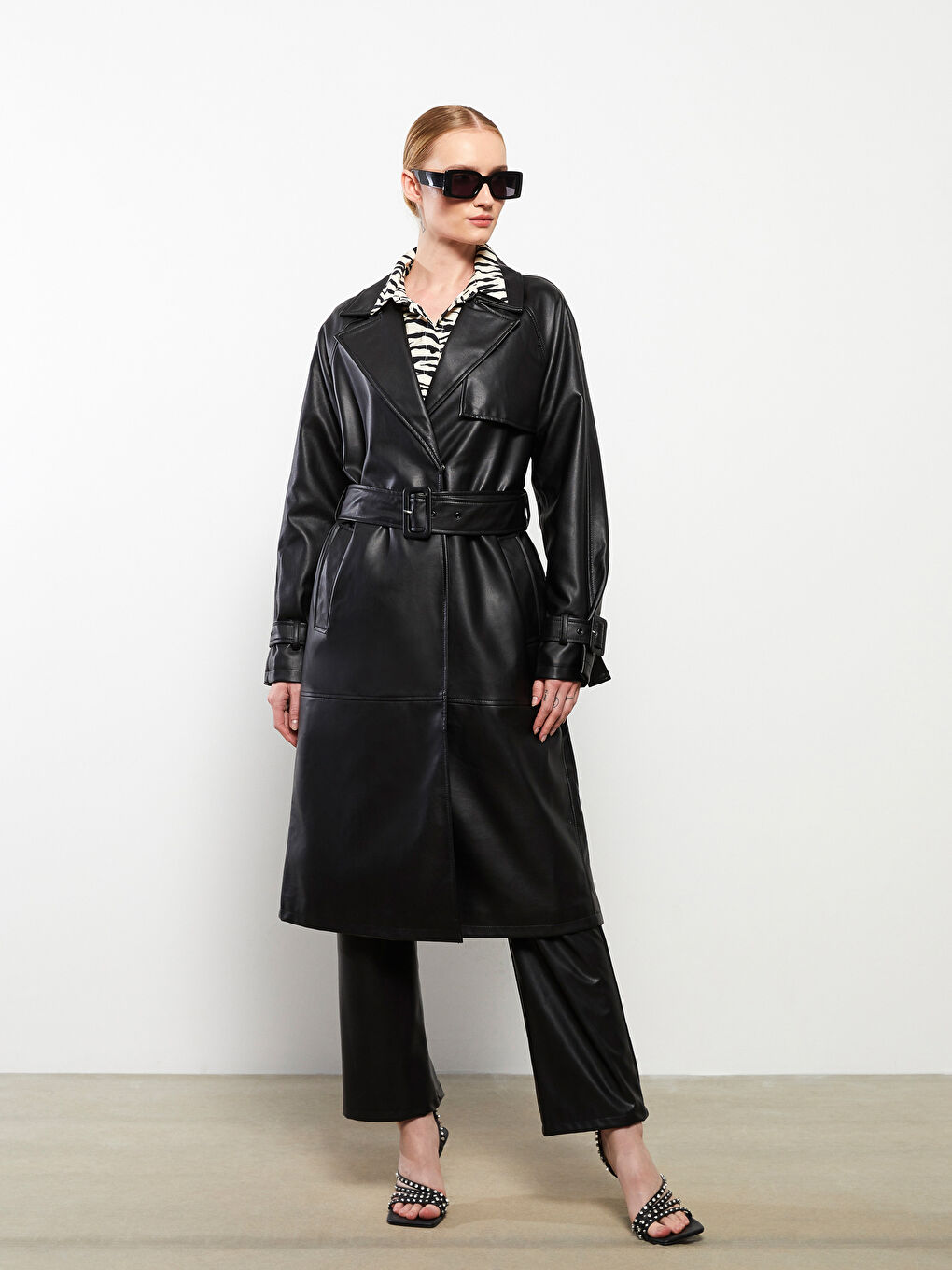 Jacket Neck Women's Faux Leather Coat-2