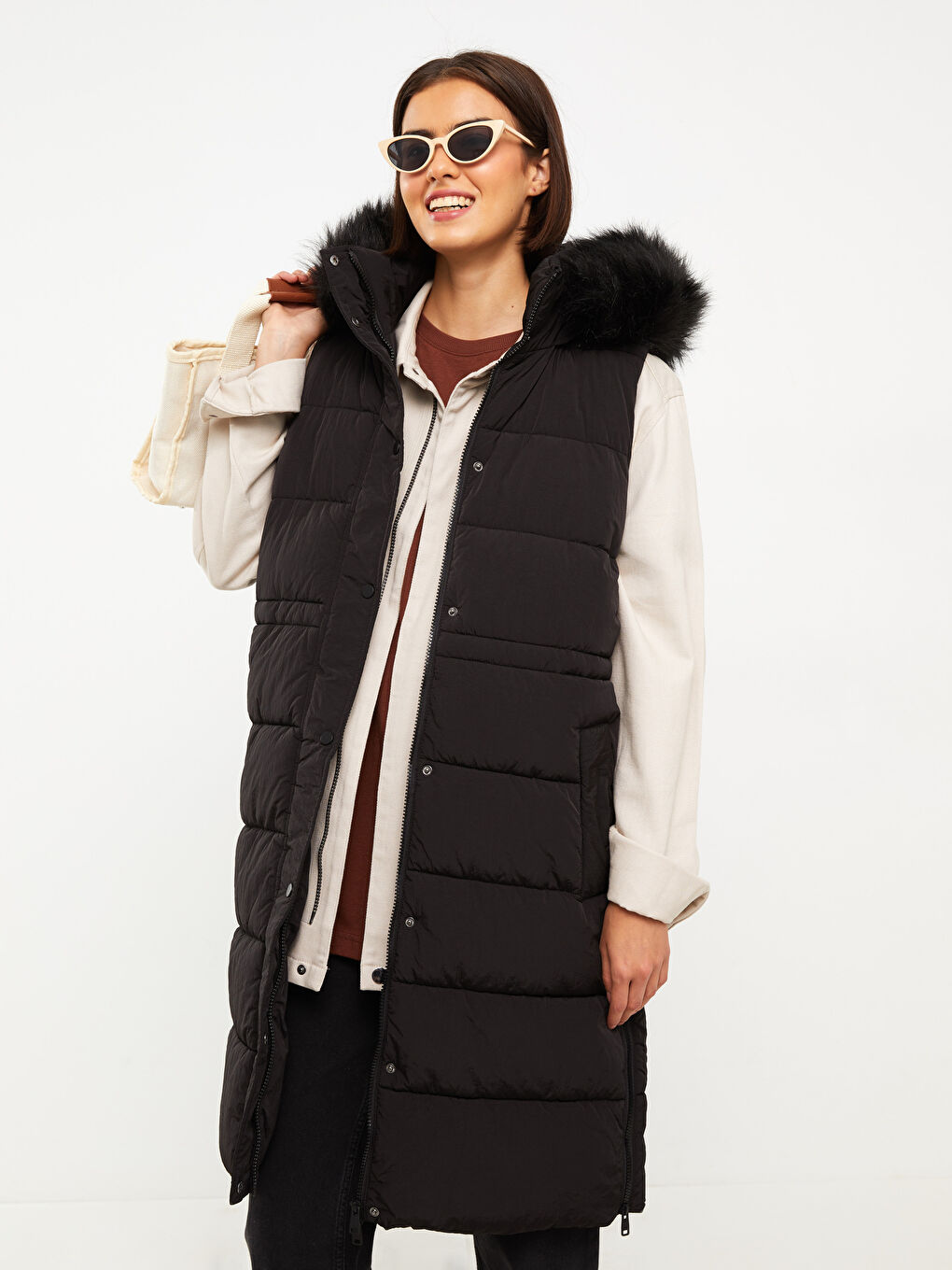 LCW Modest Women's Hooded Plain Puffer Gilet -W20099Z8-CVL