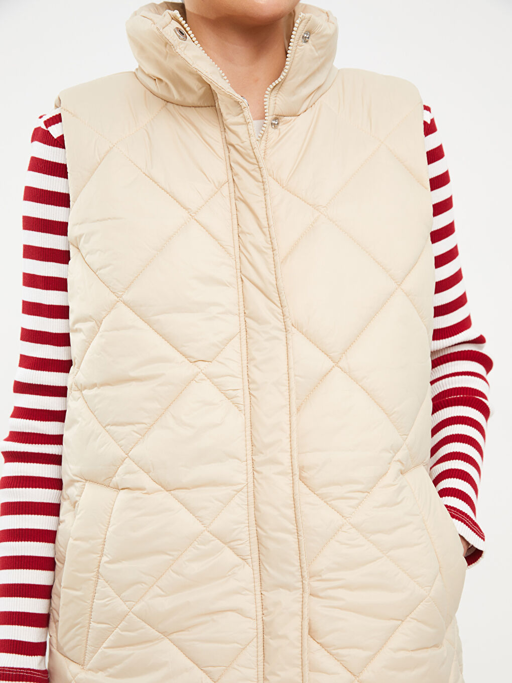 LCW Modest Funnel Neck Quilted Women's Puffer Gilet -W20105Z8-S36