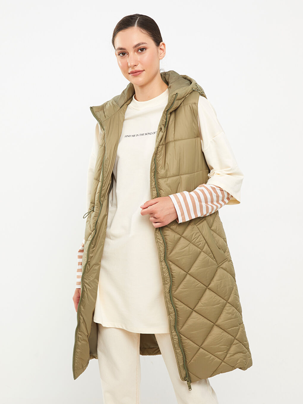 فيست منتفخ مبطّن بكابوش للسيدات-2