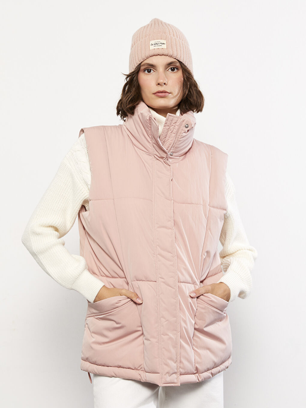 Women's Funnel Neck Plain Puffer Gilet-1