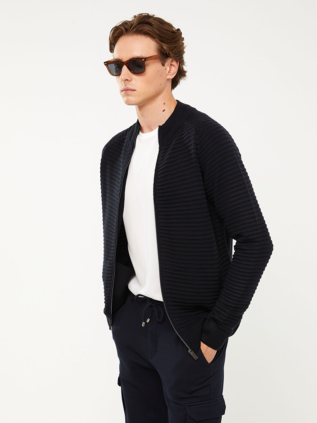 Lacivert Dar Kalıp Dik Yaka Uzun Kollu Erkek Triko Hırka-1