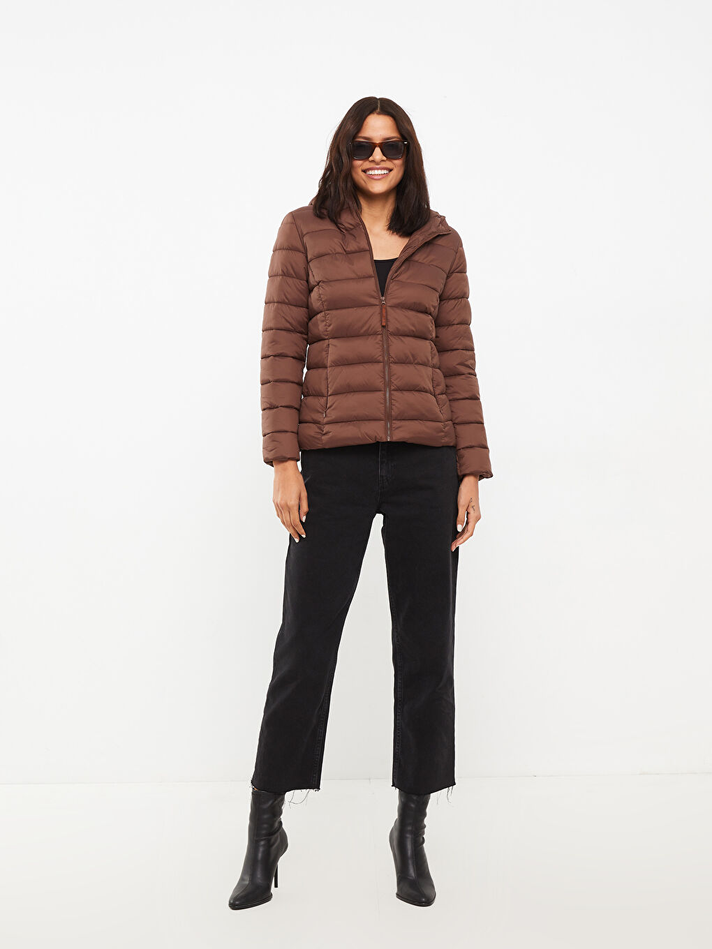 Kahverengi Kadın Kapüşonlu Düz Şişme Mont-2