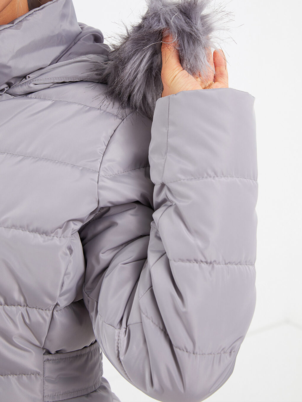 Women's Hooded Plain Puffer Coat-3