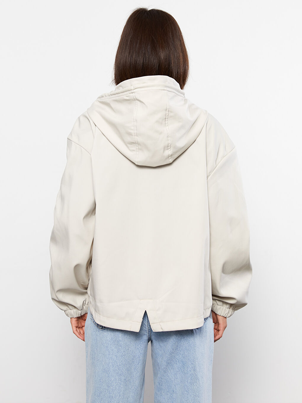 Женский однотонный дождевик с капюшоном-5