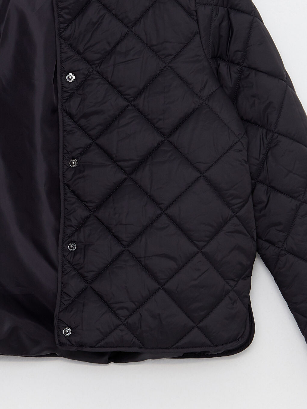 Siyah Bisiklet Yaka Kapitone Desenli Uzun Kollu Kadın Şişme Mont-7