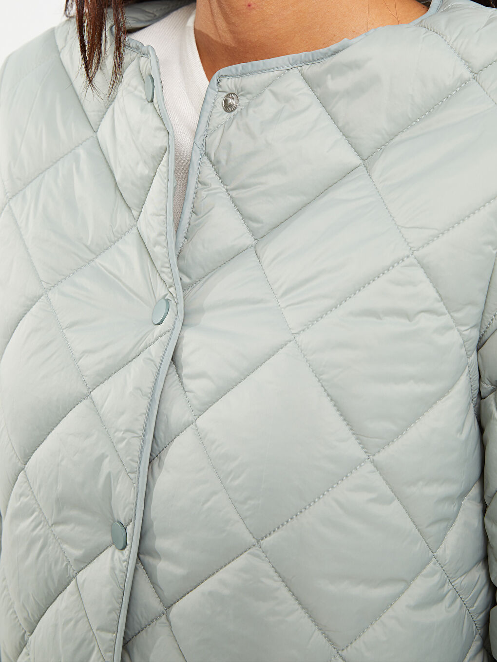 Yeşil Bisiklet Yaka Kapitone Desenli Uzun Kollu Kadın Şişme Mont-3