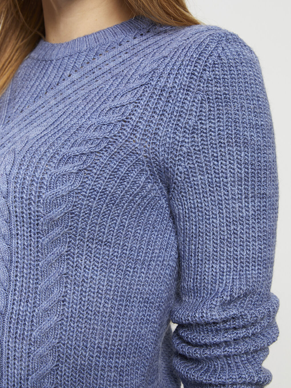 LCWAIKIKI Basic Crew Neck Self Patterned Long Sleeve Women's Knitwear Sweater -W20203Z8-GNQ