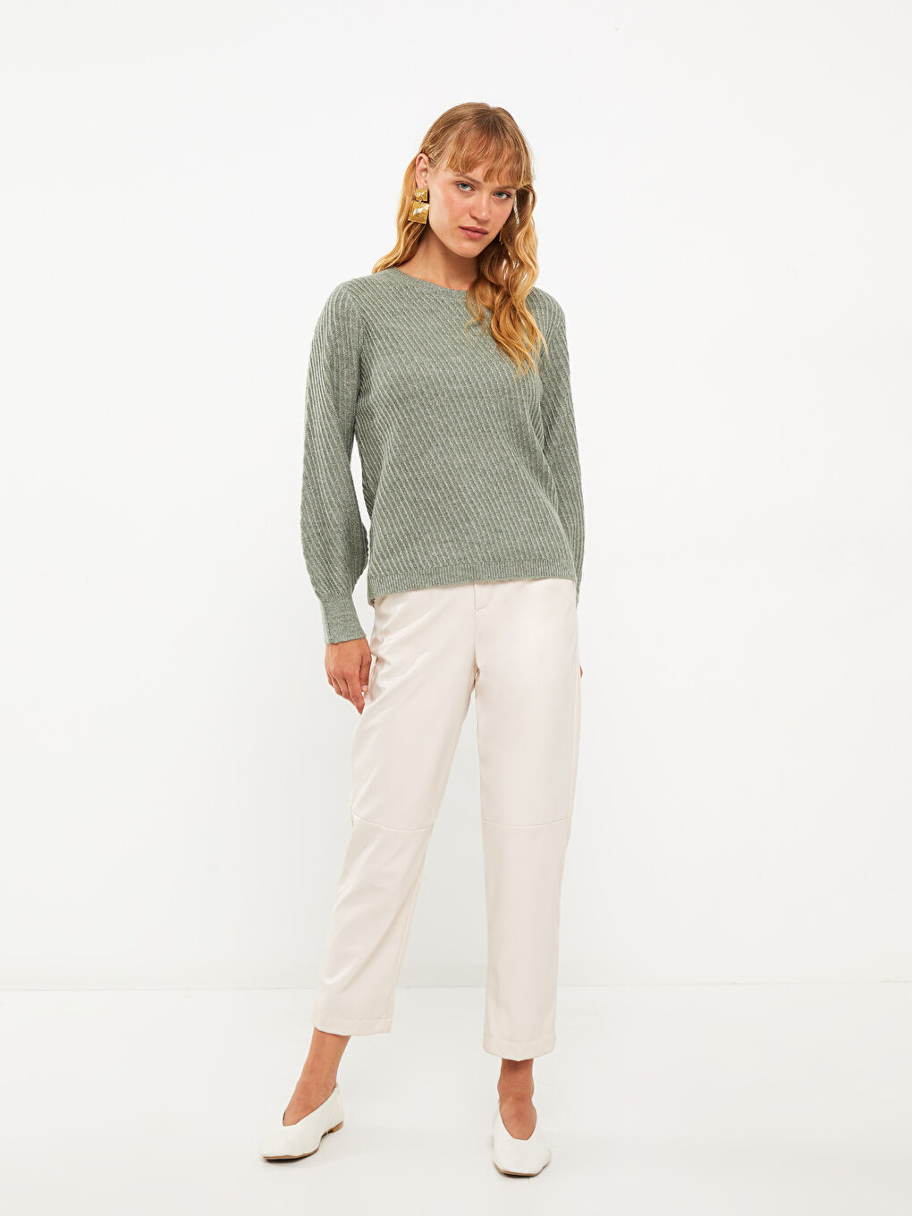 LCWAIKIKI Basic Crew Neck Self Patterned Long Sleeve Women's Knitwear Sweater -W20204Z8-GC8
