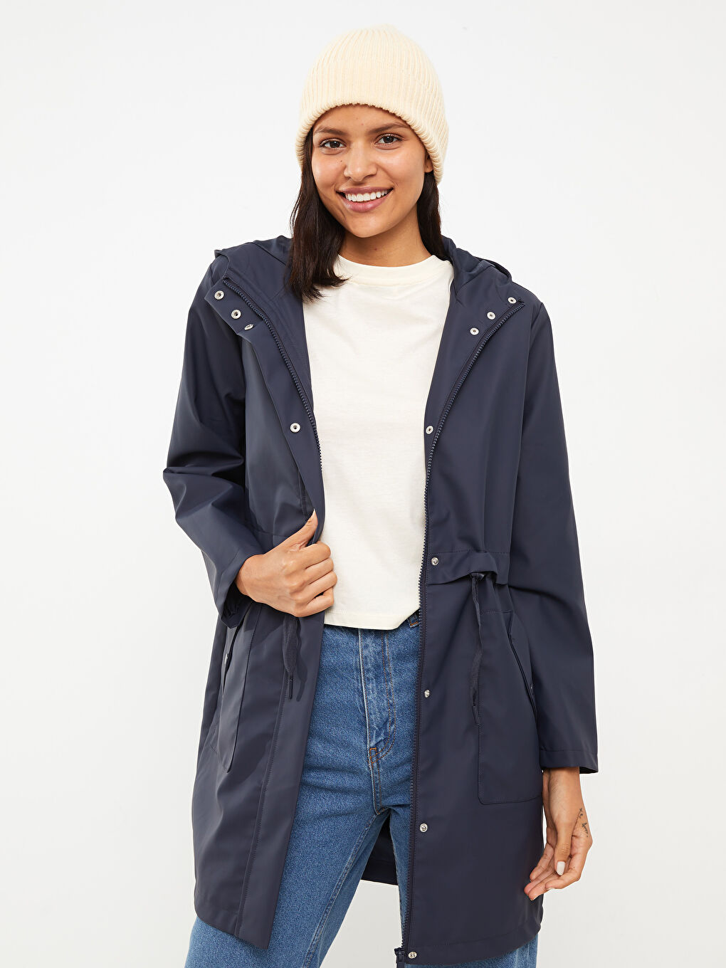 Lacivert Kadın Kapüşonlu Düz Yağmurluk-2