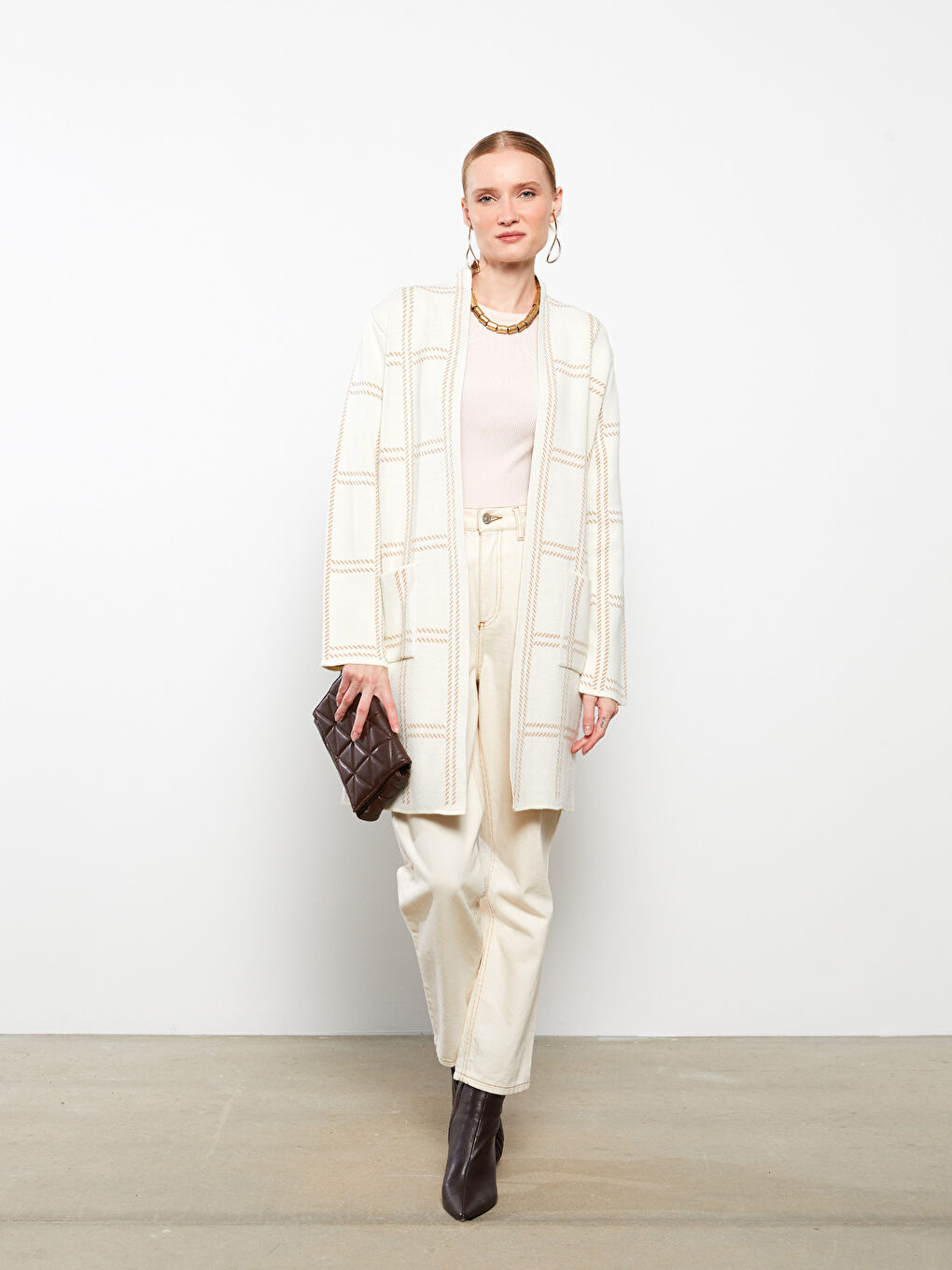 Ekru Şal Yaka Desenli Uzun Kollu Kadın Triko Hırka-2