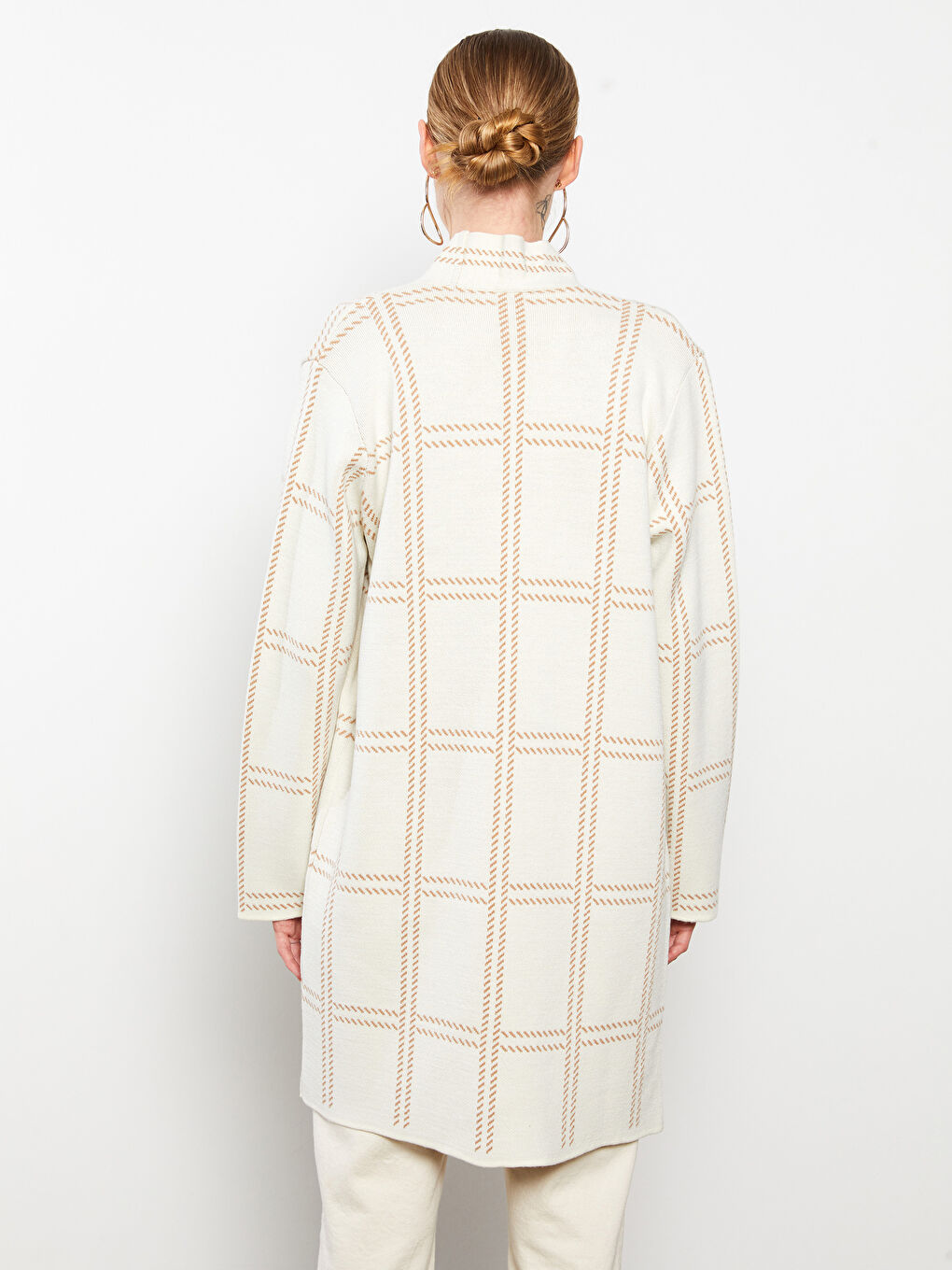 Ekru Şal Yaka Desenli Uzun Kollu Kadın Triko Hırka-4