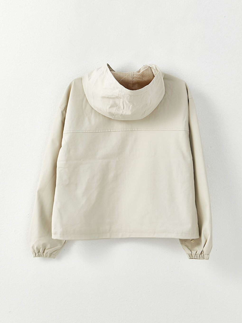 Bej Kadın Kapüşonlu Düz Yağmurluk-6