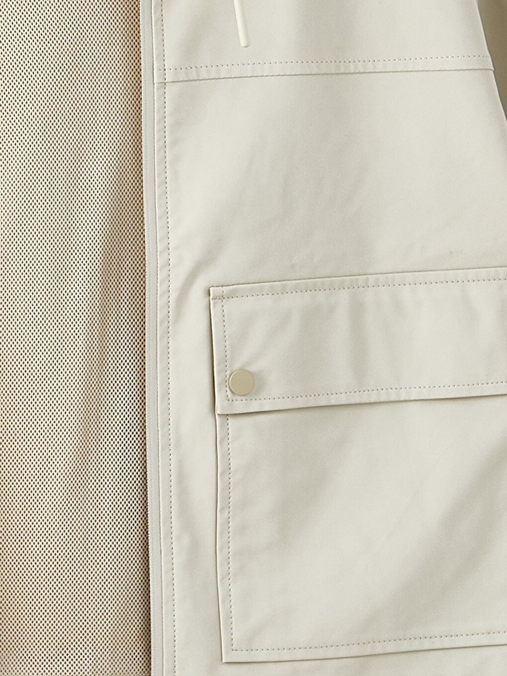 Bej Kadın Kapüşonlu Düz Yağmurluk-7