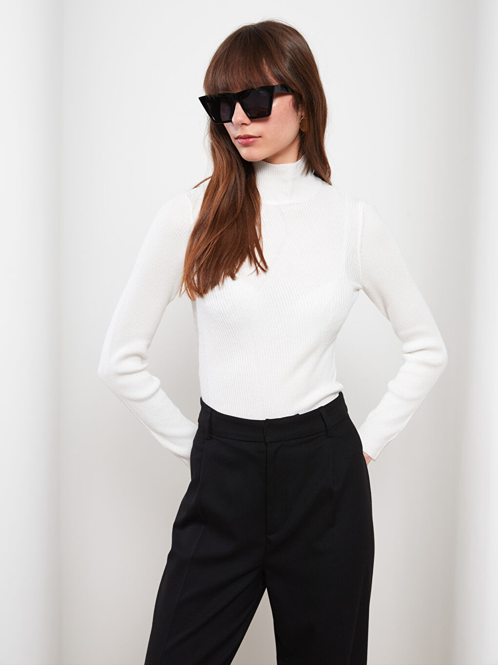 LCWAIKIKI Basic Half Turtleneck Women's Knitwear Sweater -W20243Z8-R9J