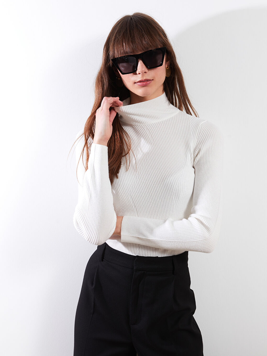 LCWAIKIKI Basic Half Turtleneck Women's Knitwear Sweater -W20243Z8-R9J