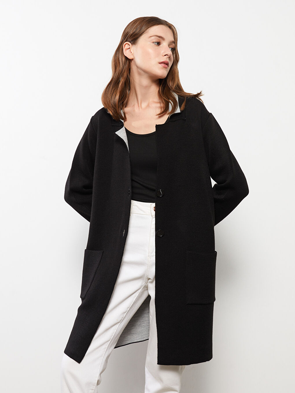 Siyah Polo Yaka Düz Uzun Kollu Triko Kadın Hırka-1