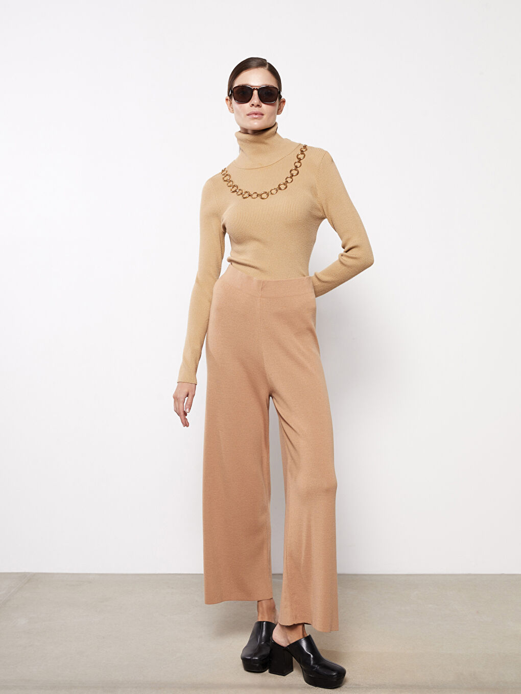 Women's Elasticated Waist Plain Knitwear Trousers
