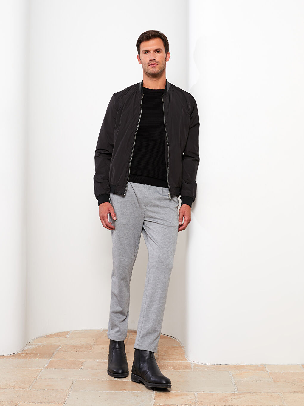 Siyah Slim Fit Kolej Yaka Erkek Mont-1