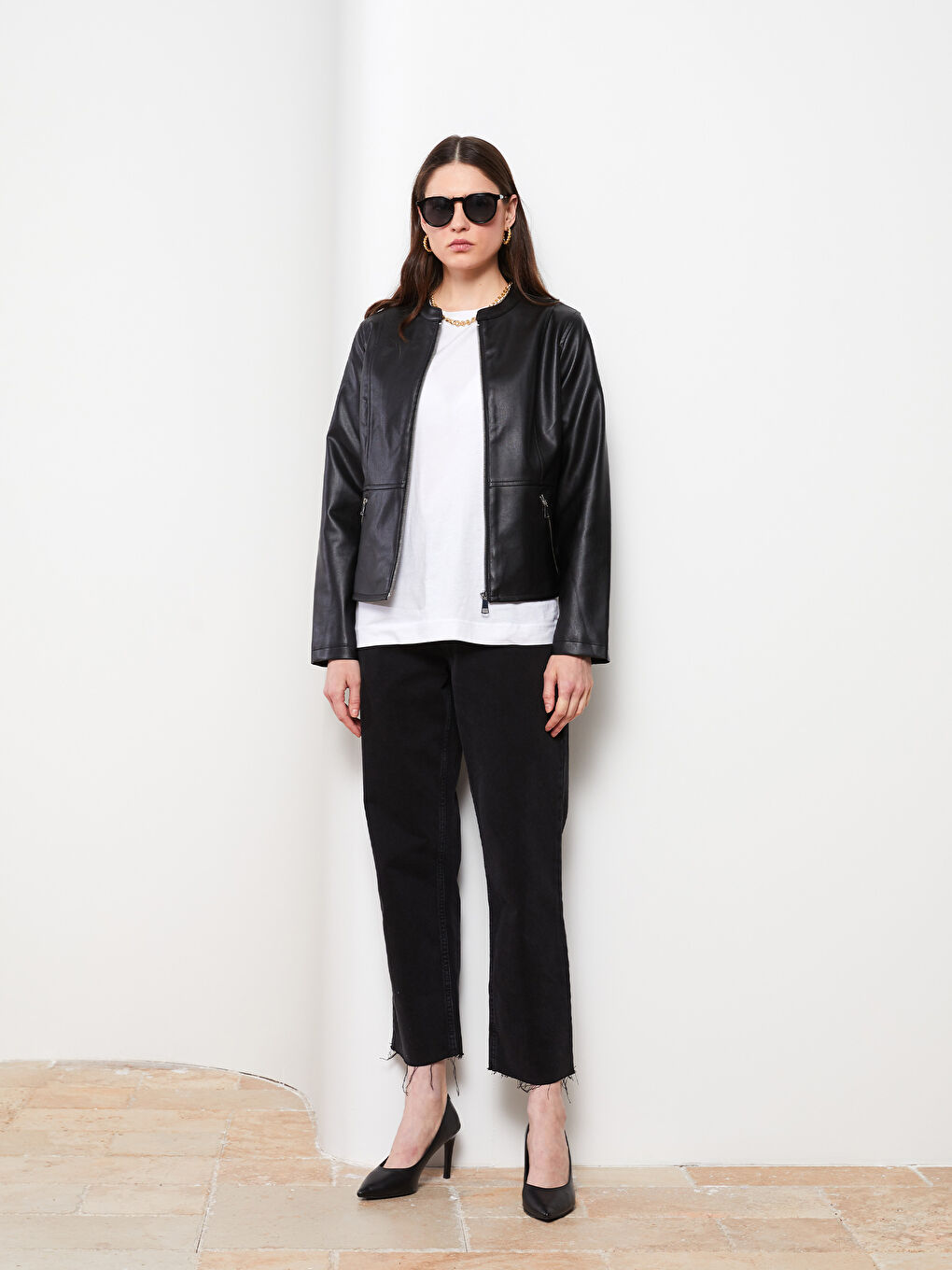 Geacă din piele ecologică cu guler tip pâlnie, mânecă lungă, detalii cu buzunar, pentru Femei-1