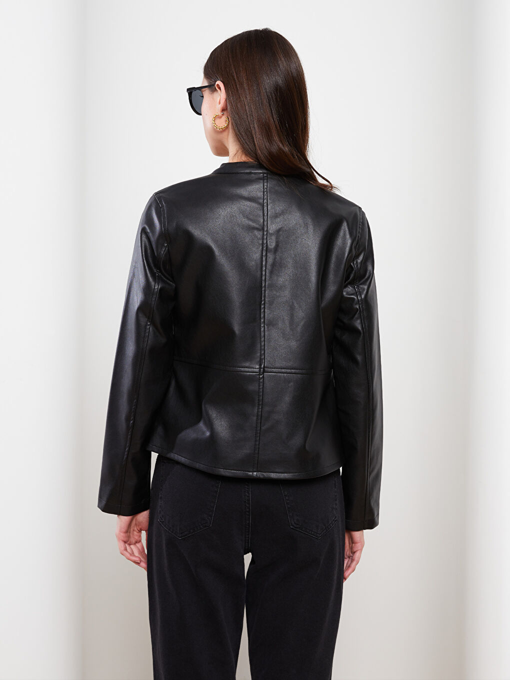 Geacă din piele ecologică cu guler tip pâlnie, mânecă lungă, detalii cu buzunar, pentru Femei-5