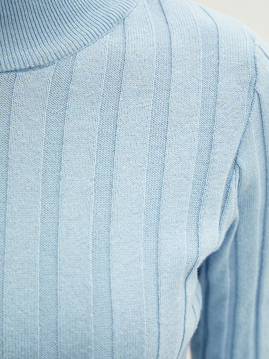 Mavi Yarım Balıkçı Yaka Kadın Triko Kazak-2