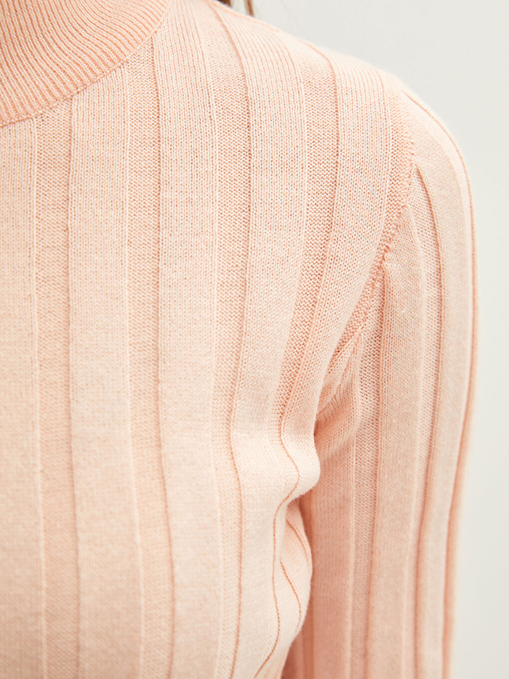 Pembe Yarım Balıkçı Yaka Kadın Triko Kazak-3