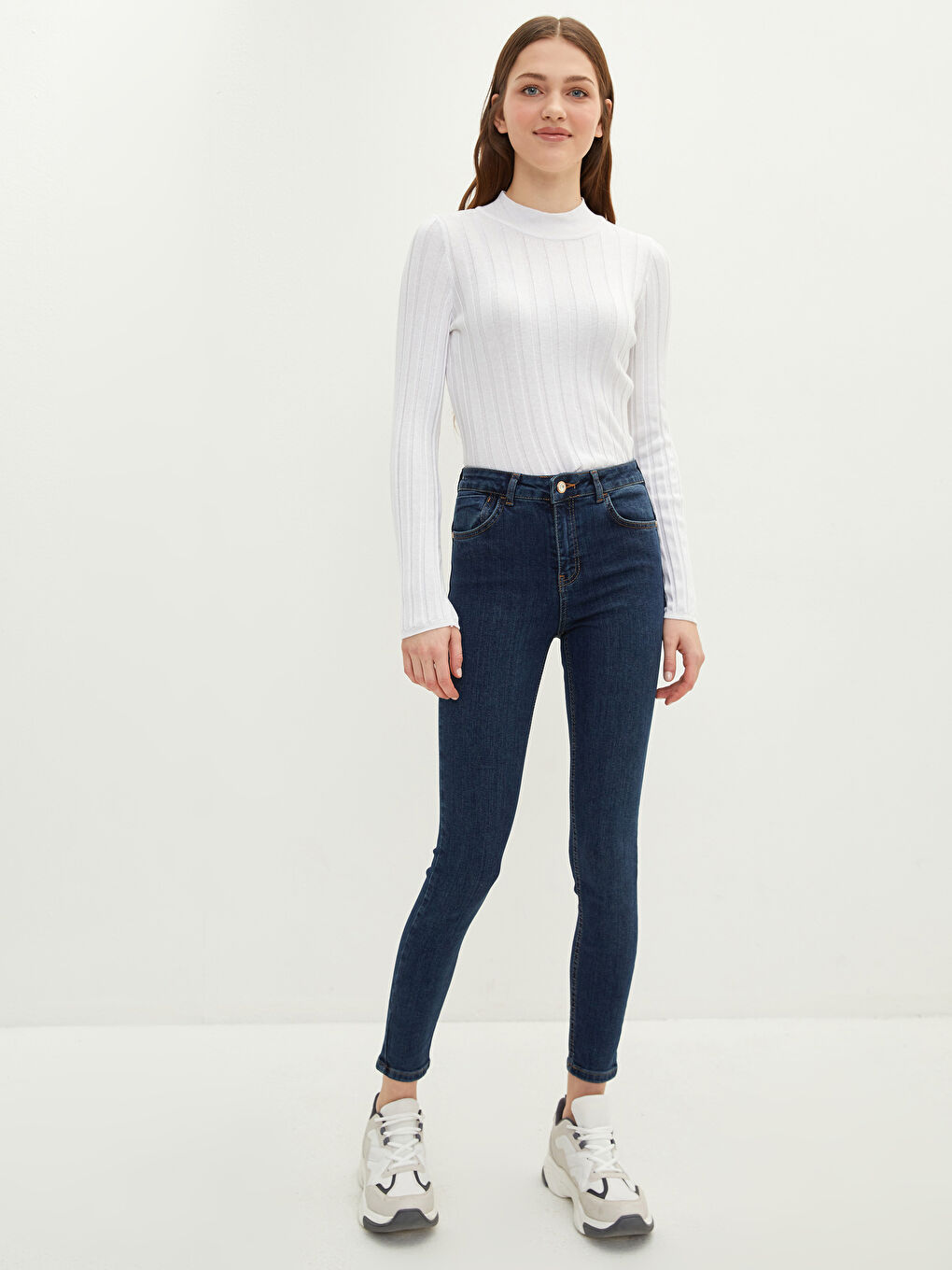 Ekru Yarım Balıkçı Yaka Kadın Triko Kazak-1