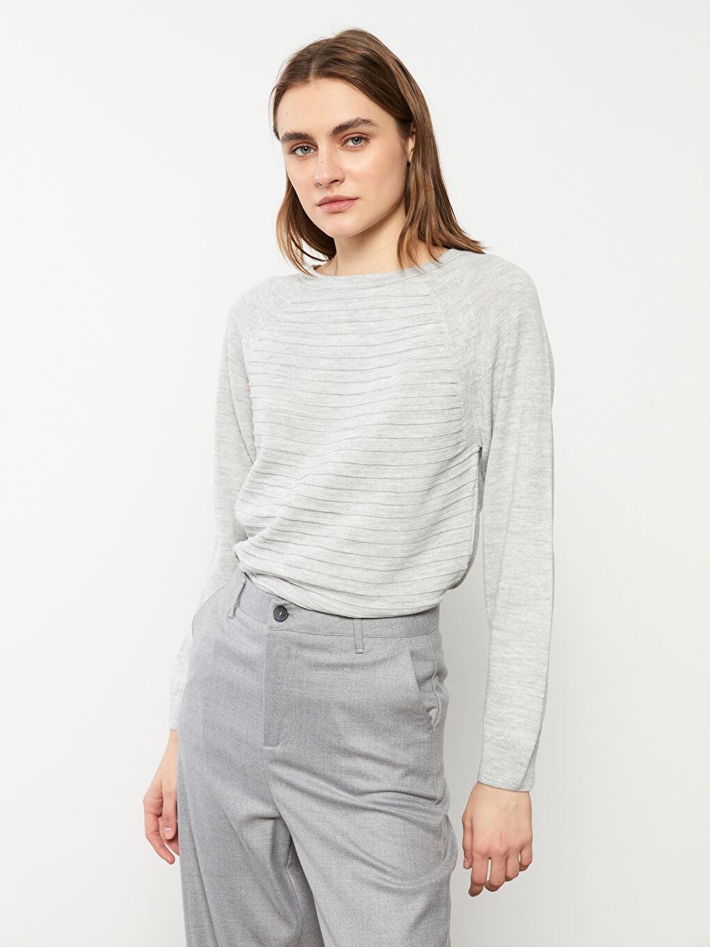 Gri Bisiklet Yaka Kendinden Desenli Uzun Kollu Kadın Triko Kazak-2