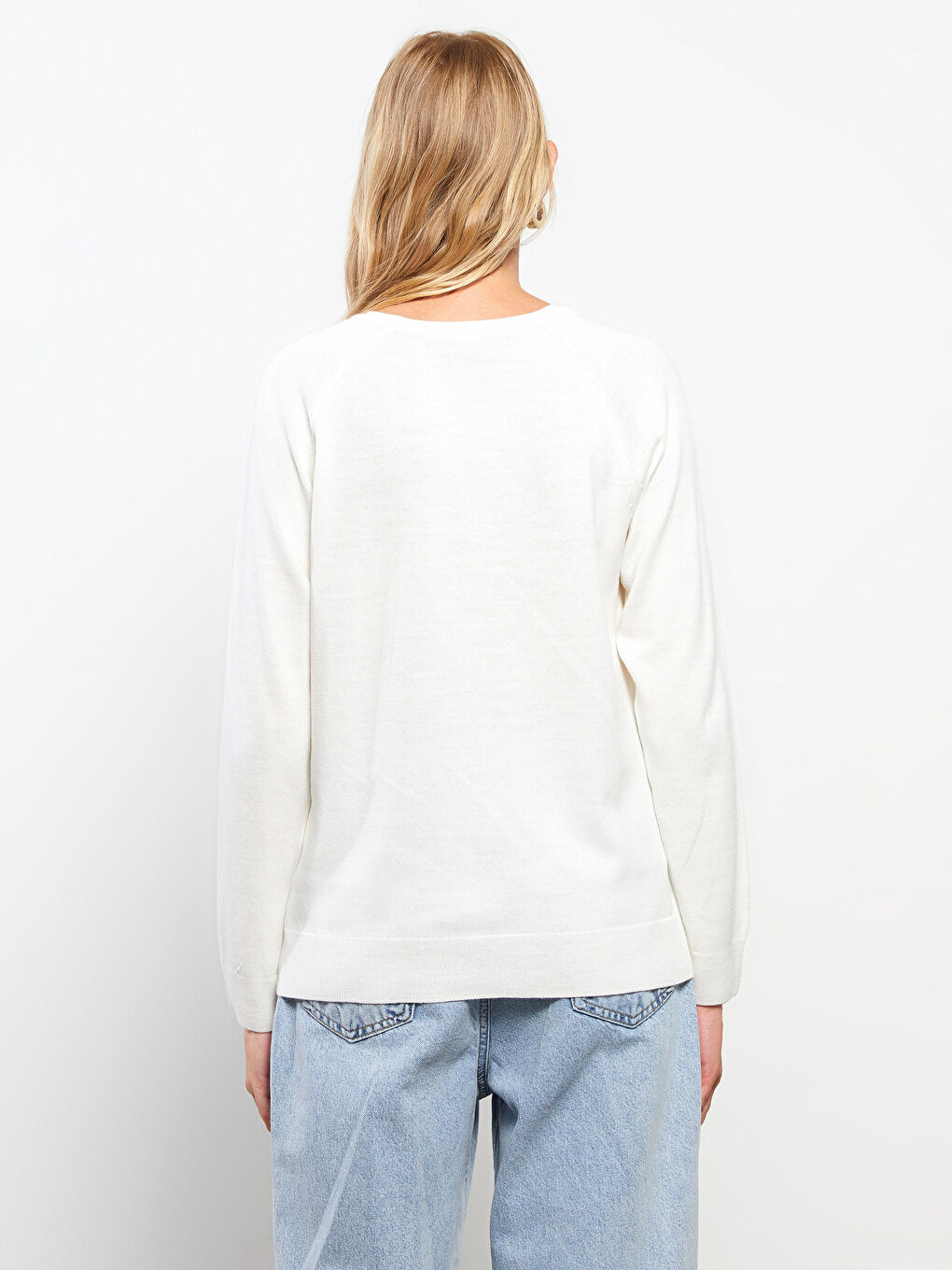 سترة تريكو بياقة دائرية بنقشة ذاتية وكم طويل للسيدات-4