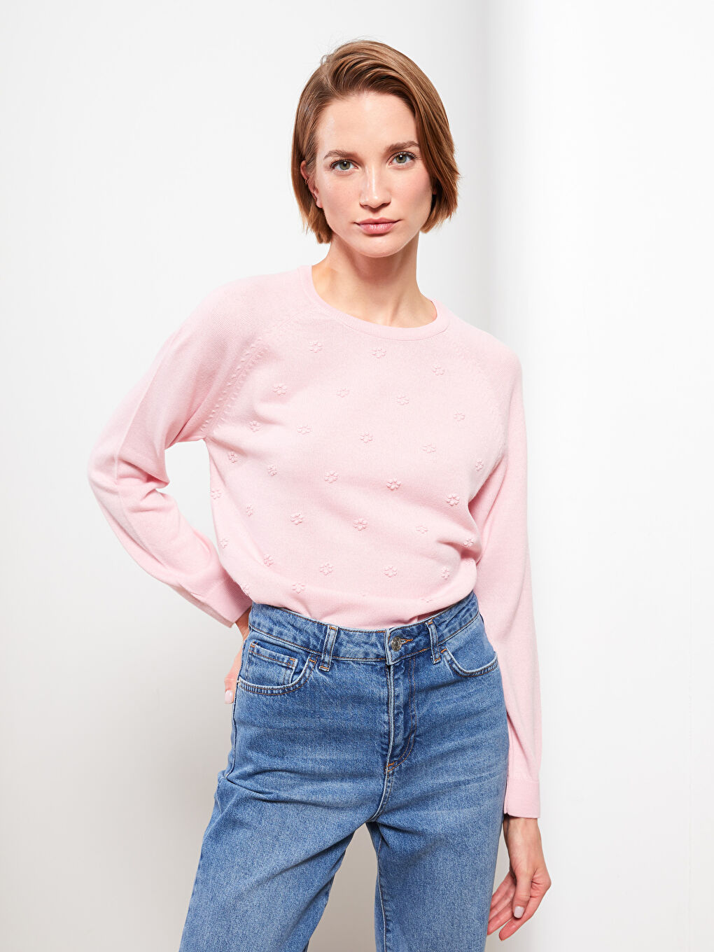 Pembe Bisiklet Yaka Kendinden Desenli Uzun Kollu Kadın Triko Kazak