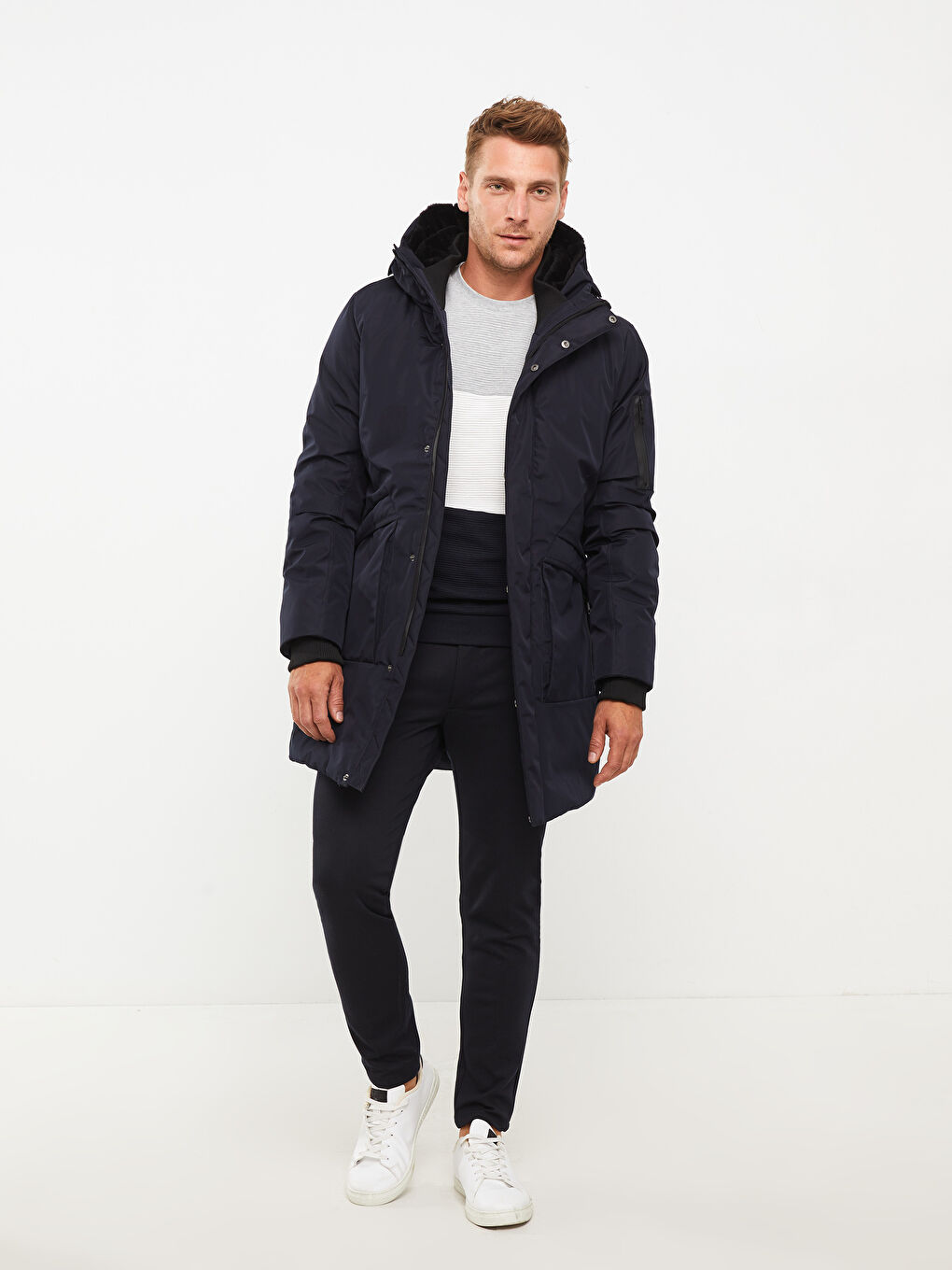 Regulär Geschnittener Kapuzen-Parka für Herren-3