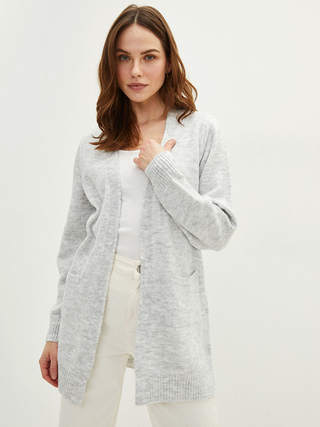 Gri Şal Yaka Düz Cep Detaylı Kadın Triko Hırka-1