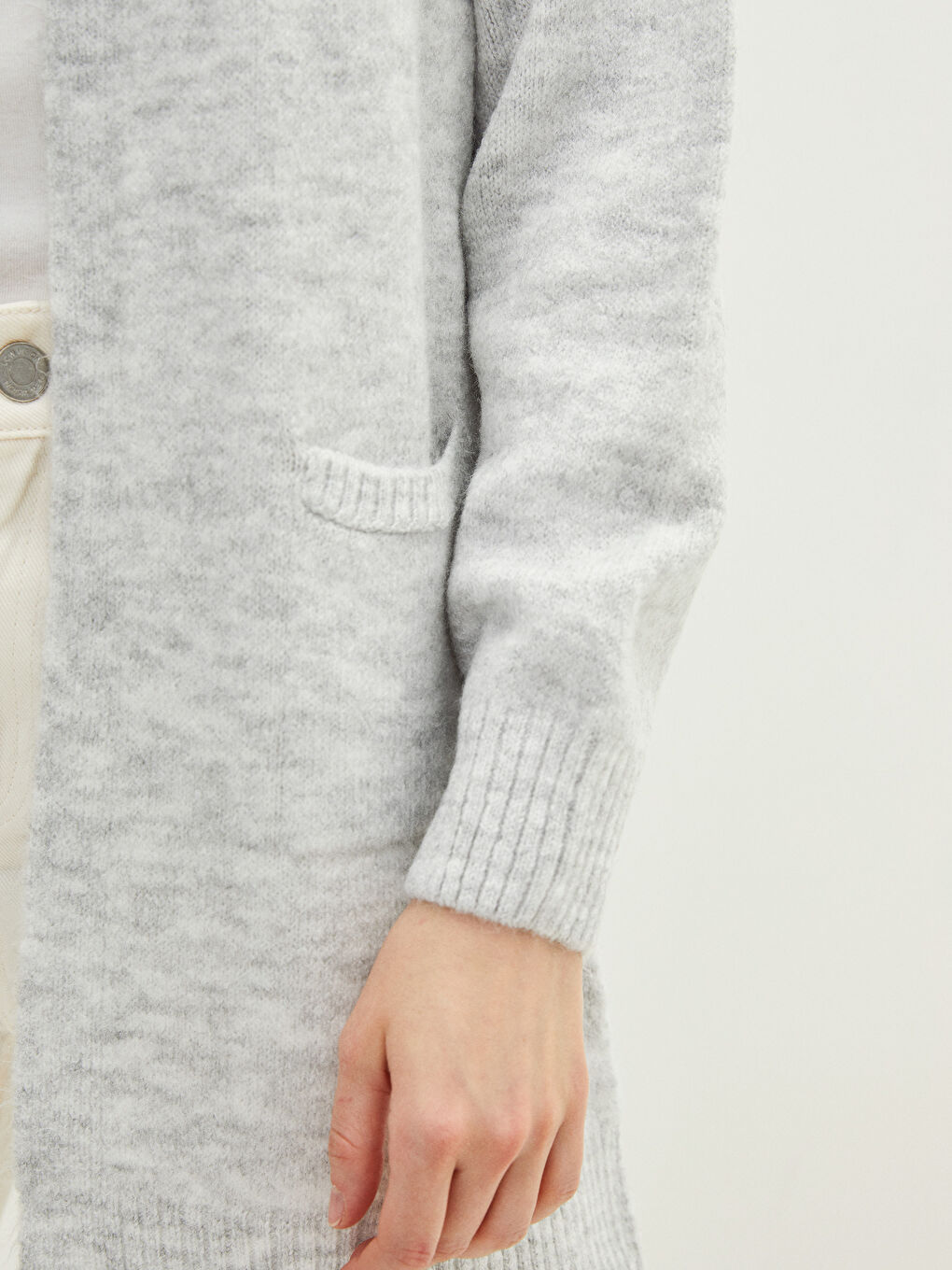 Gri Şal Yaka Düz Cep Detaylı Kadın Triko Hırka-3