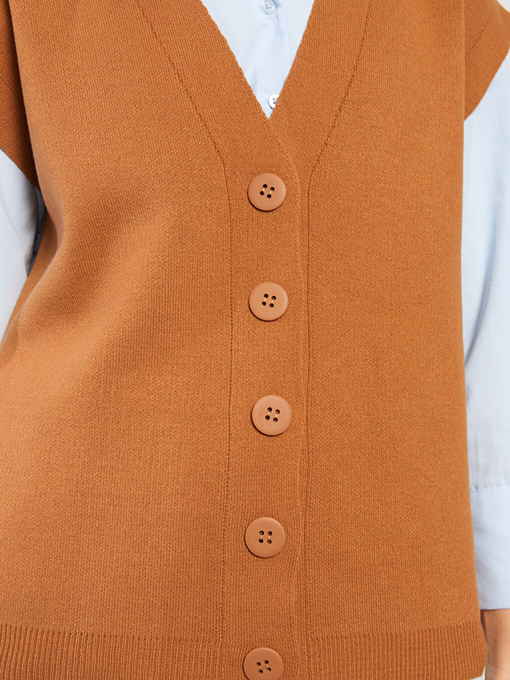 Vestă Tricotată pentru Femei cu Decolteu în V-4