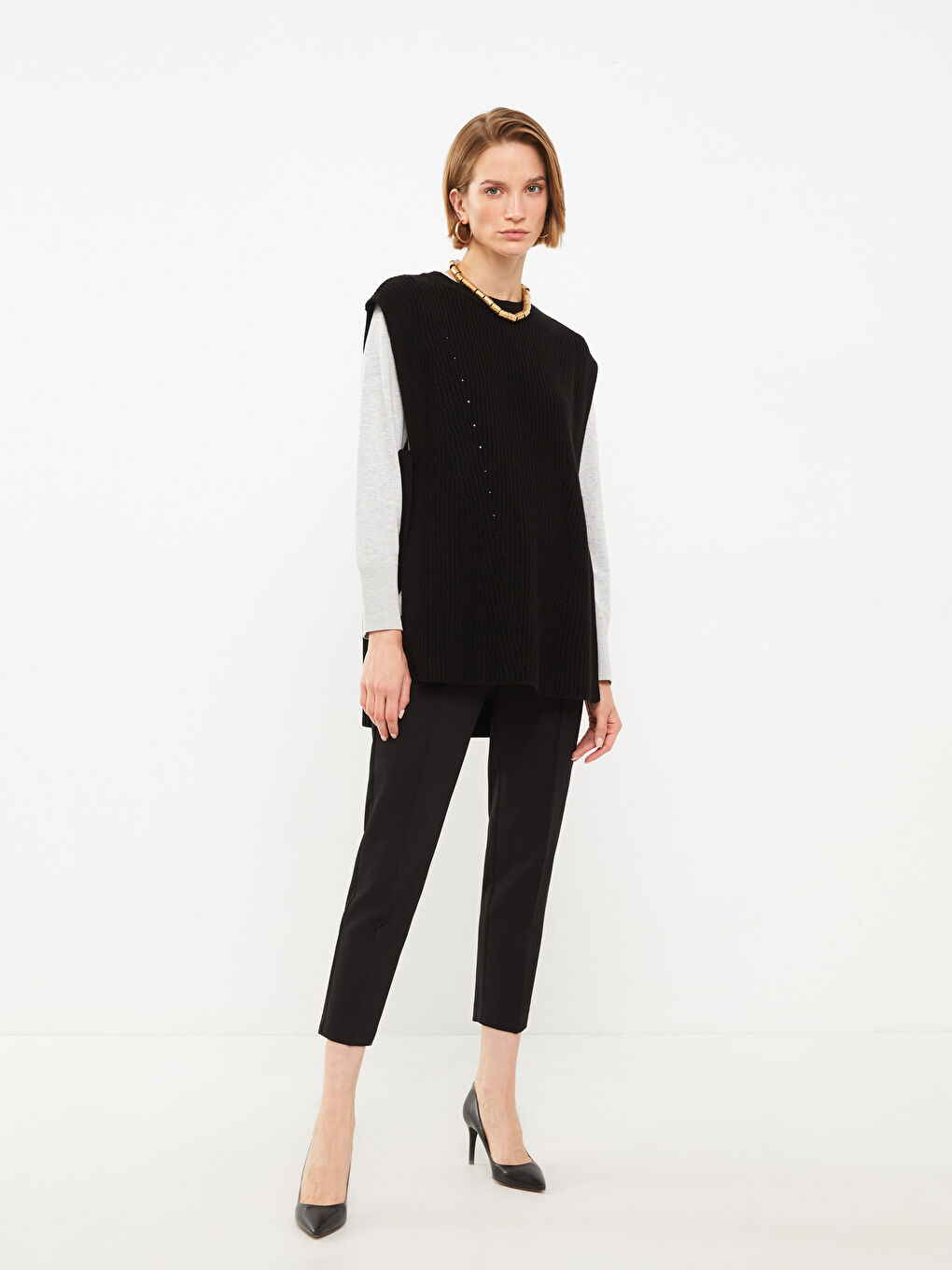 Siyah Bisiklet Yaka Kendinden Desenli Kadın Triko Süveter-2